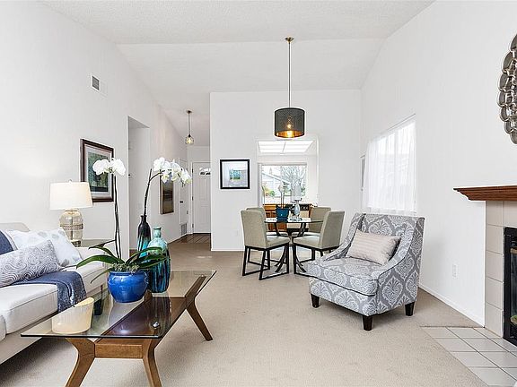 5th image of 318 N Wildwood