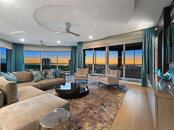 2nd image of 4800 Pelican Colony Blvd Unit 1001