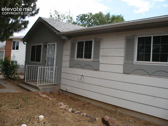 3rd image of 2127 Mount Werner Pl