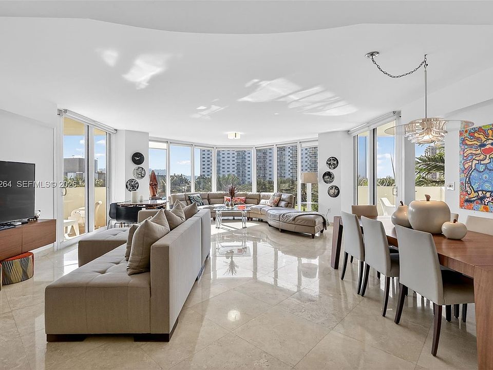 1st image of 19333 Collins Ave APT 510