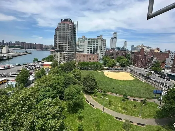 570 Wythe Avenue #6A, Brooklyn, NY 11249