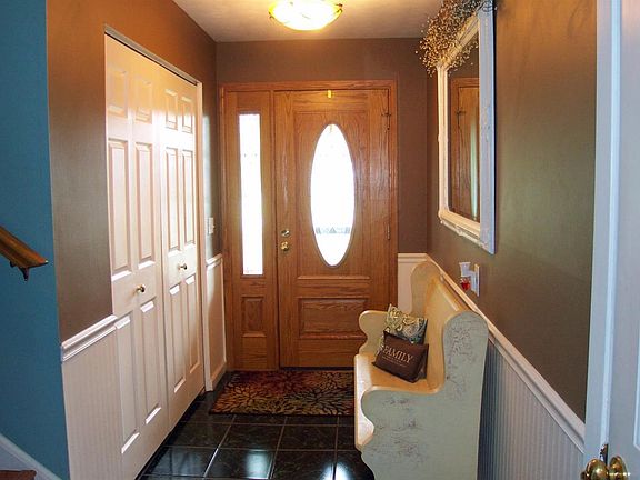 2nd image of 4593 Sandra Lee Ln