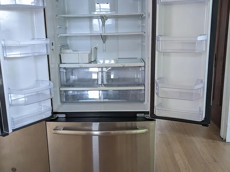 4419 W Irving Park Rd #3 — Photo 7