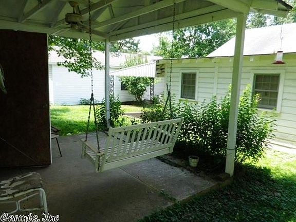 4th image of 1305 W Vine