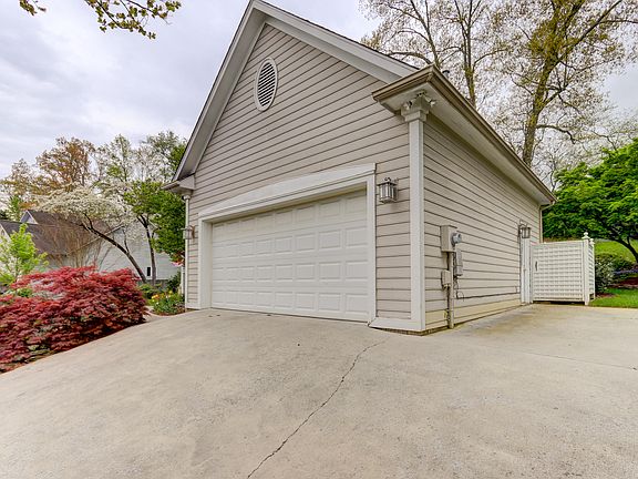 3rd image of 7733 Christin Lee Cir