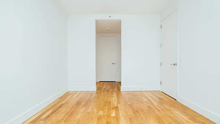 Rented by Nooklyn NYC LLC | media 9