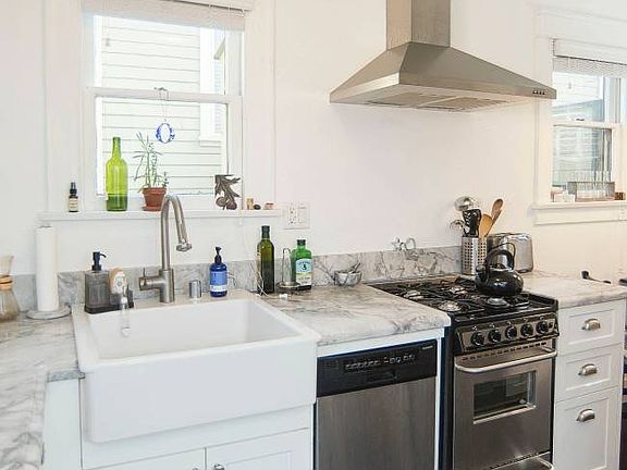 2nd image of 4544 Eagle Rock Blvd