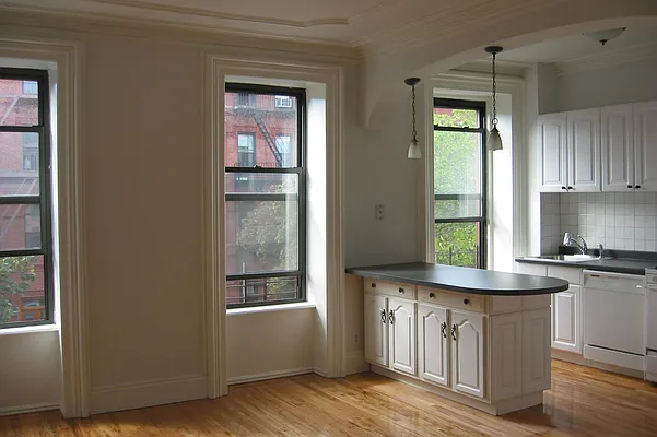 Rented by Corcoran | media 3