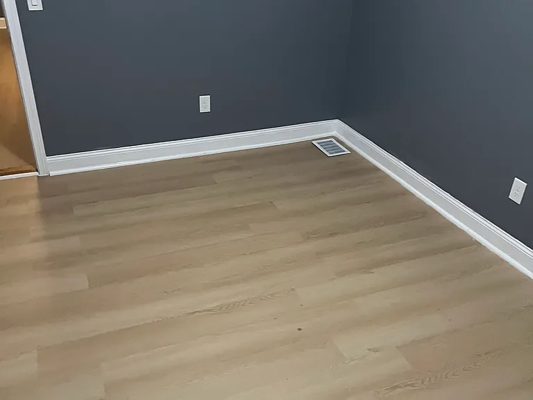 231 Cohannet St — Photo 9