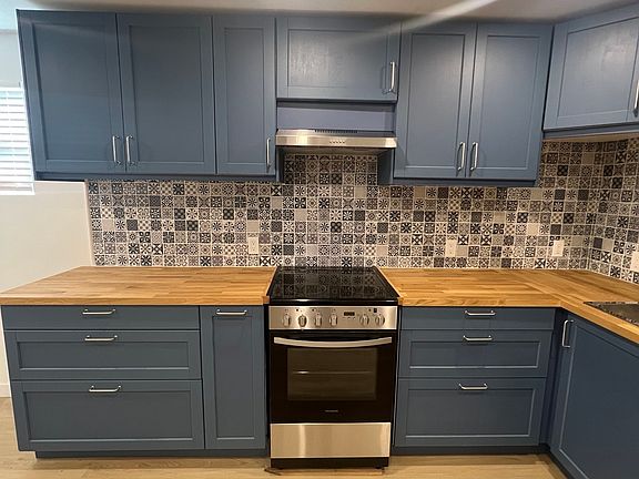 4th image of 615 N Nevada St #B