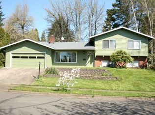 11875 SW Clifford St, Beaverton, OR 97008