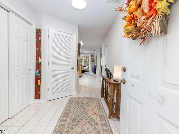 3rd image of 28 Angela Way