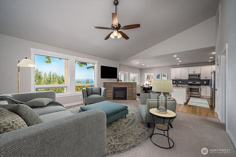 3rd image of 1229 SE Camano Drive