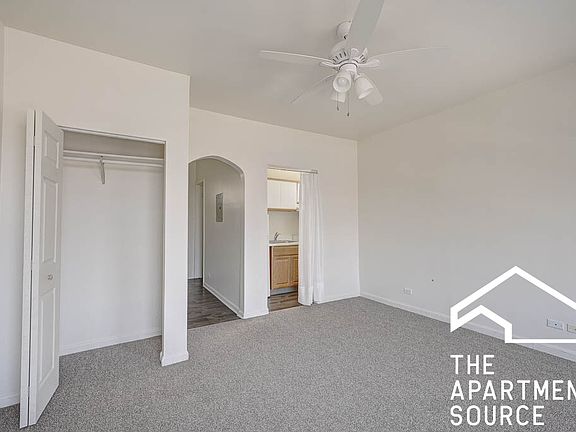 4th image of 3957 N Irving Park #308