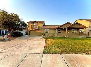 6404 Enzian Falls Dr, Pasco, WA