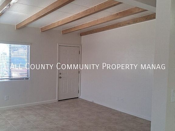 4th image of 6377 Hermosa Ave