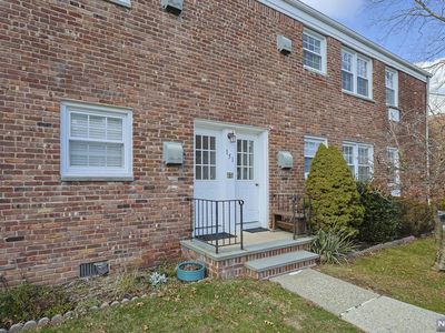 151 Ridge Rd APT C, Cedar Grove, NJ, 07009