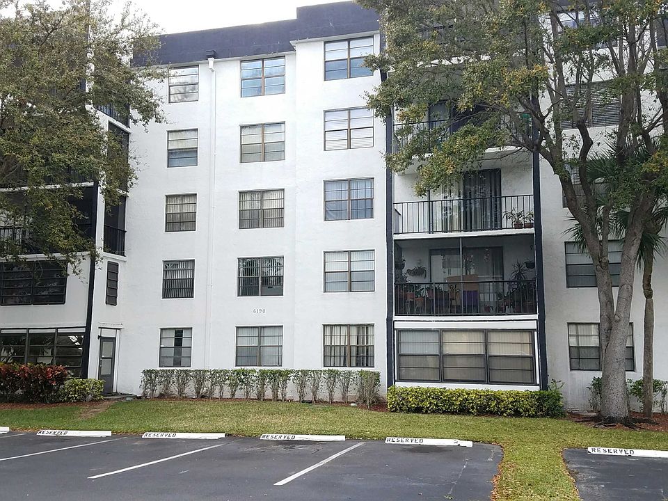 1st image of 6190 Woodlands Blvd APT 119