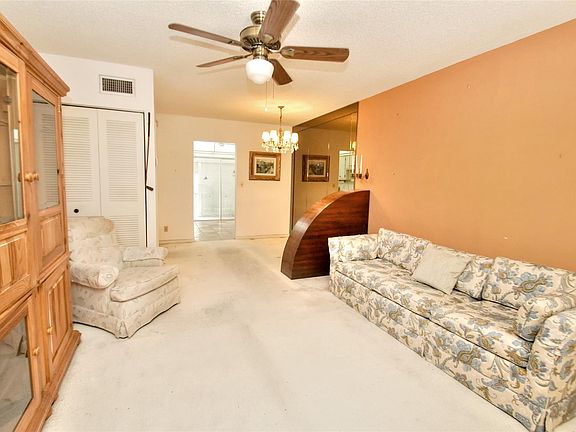 2nd image of 7680 NW 1st Street #205