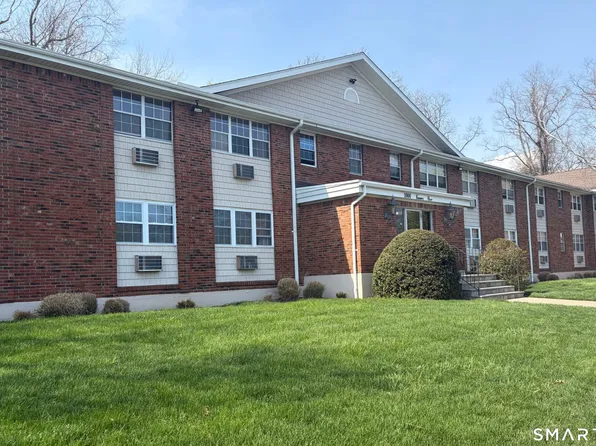 1000 Knapps Hwy APT 14, Fairfield, CT 06825