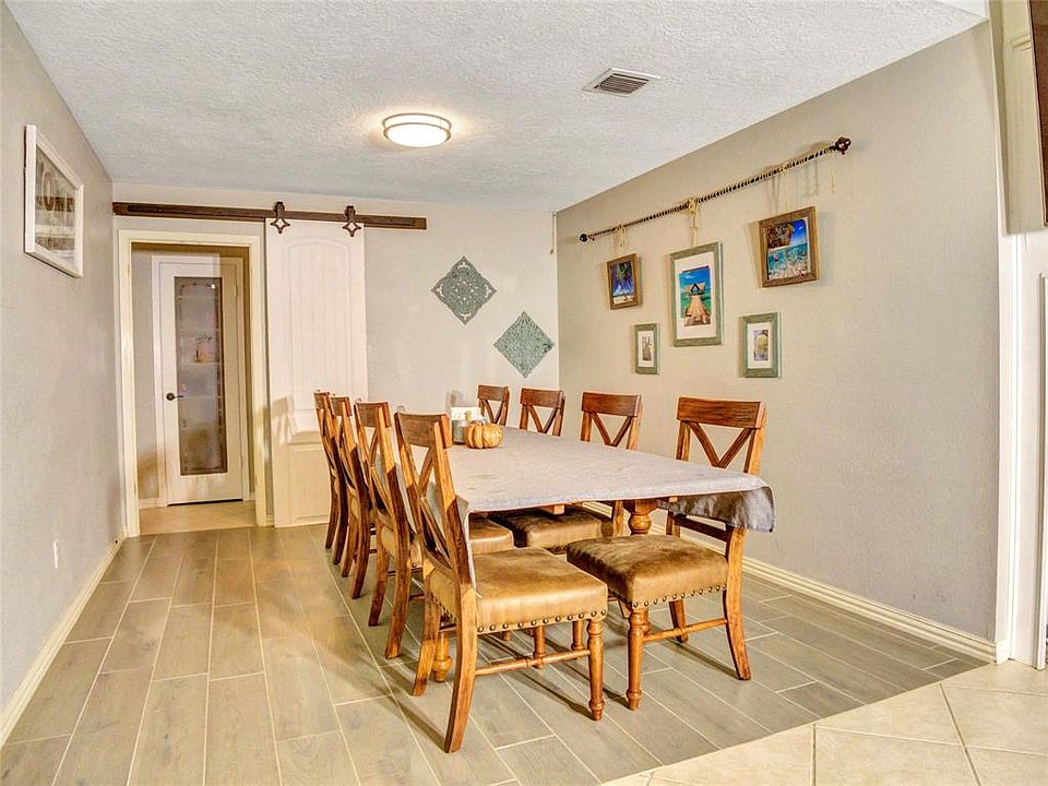 1st image of 19543 Quiet Brook Dr