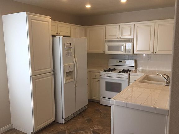4th image of 10170 Wateridge Cir Unit 143