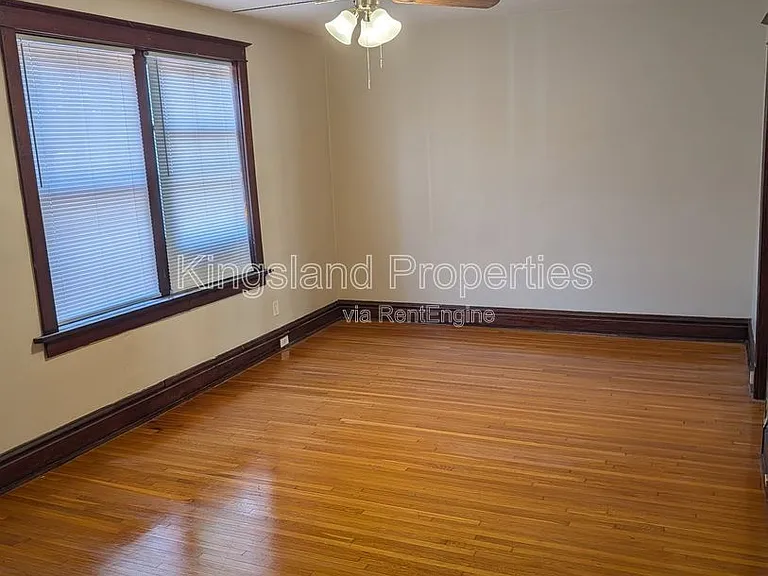 4226 Neosho St #4 — Photo 8