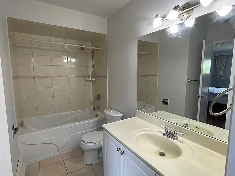 31 Silas Hill Dr #MAIN UPPER — Photo 12
