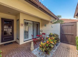 576 Augusta Blvd, Naples, FL 34113