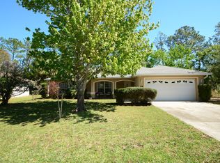18 Whispering Pine Dr, Palm Coast, FL 32164