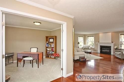3rd image of 1704 Savannah Lakes Dr