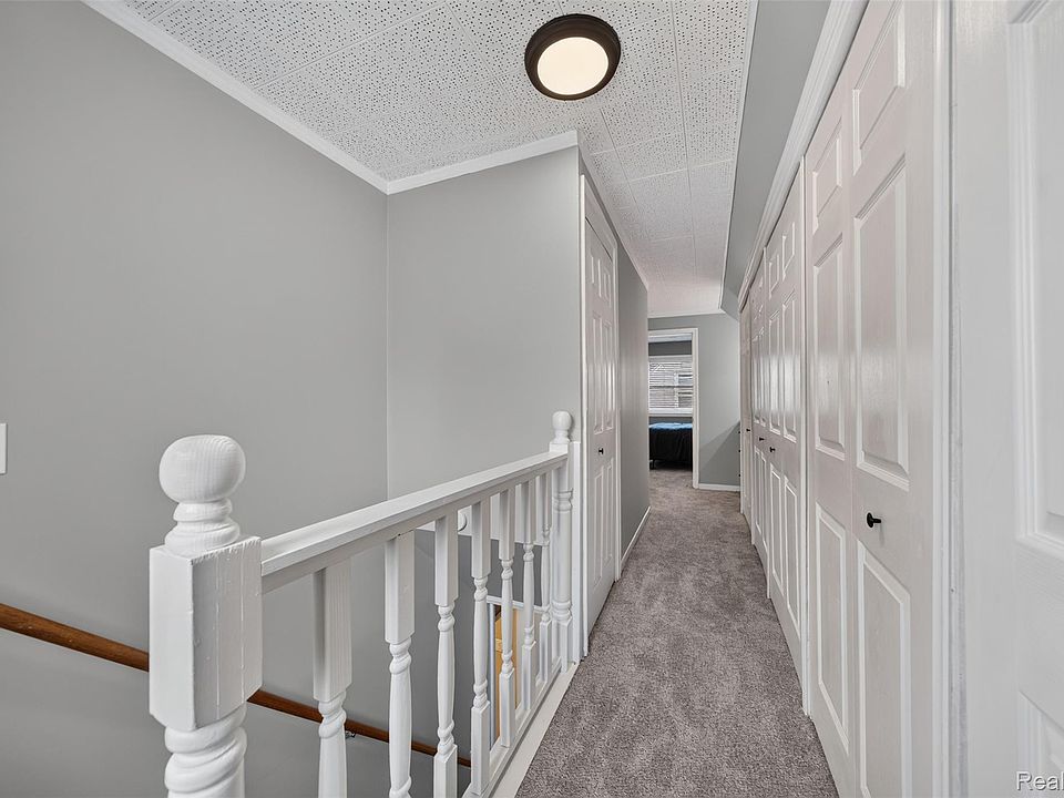 431 N Edgeworth Ave, photo 21