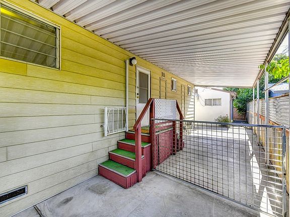 2nd image of 326 Vandenberg Cir