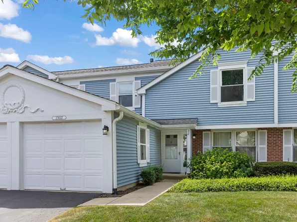 27W327 Providence Ln, Winfield, IL 60190