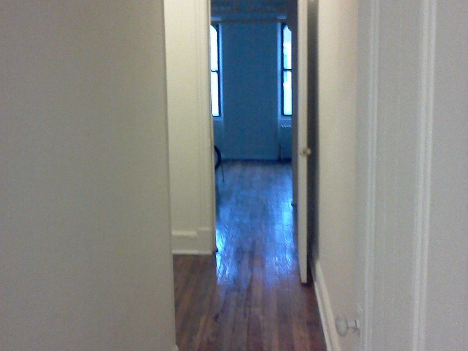 2nd image of 99 Starr St APT 2R