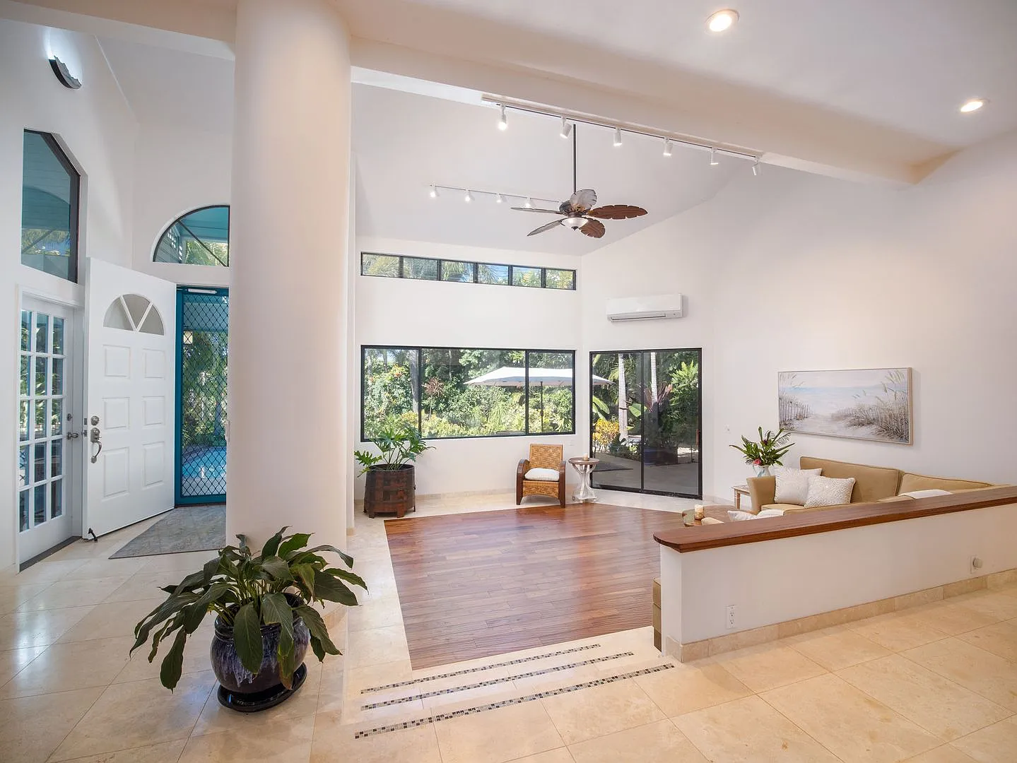 Beautiful Furnished, 2 Bed, 3 Bath, Gated Wailea Kai Home with Saltwater Pool and OceanView — Photo 4
