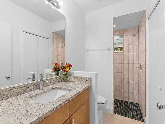 5th image of 645 21st Street