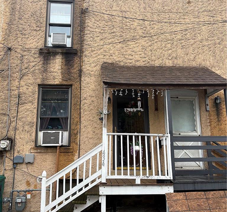 1st image of 434 Milton St