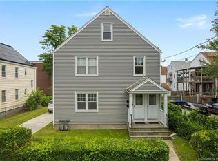 24 Alex St, Bridgeport, CT 06607