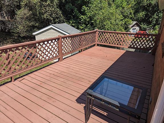 4th image of 442 Norwood Dr