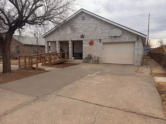 2nd image of 1306 SE 11th Ave