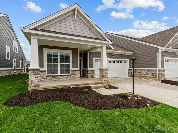 1215 Coulee Ct #104, Washington Township, OH 45458