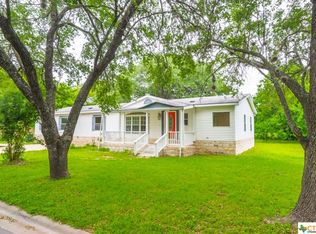 1419 Harper Dr, San Marcos, TX 78666