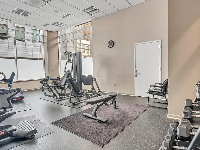 There is also a resident lounge (photos avail upon request)