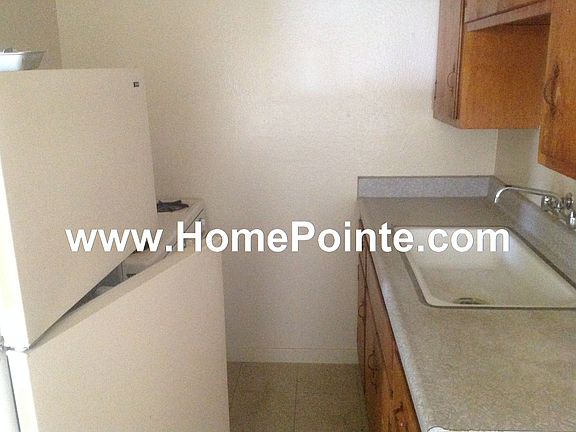 2nd image of 2325 Boxwood St APT 7