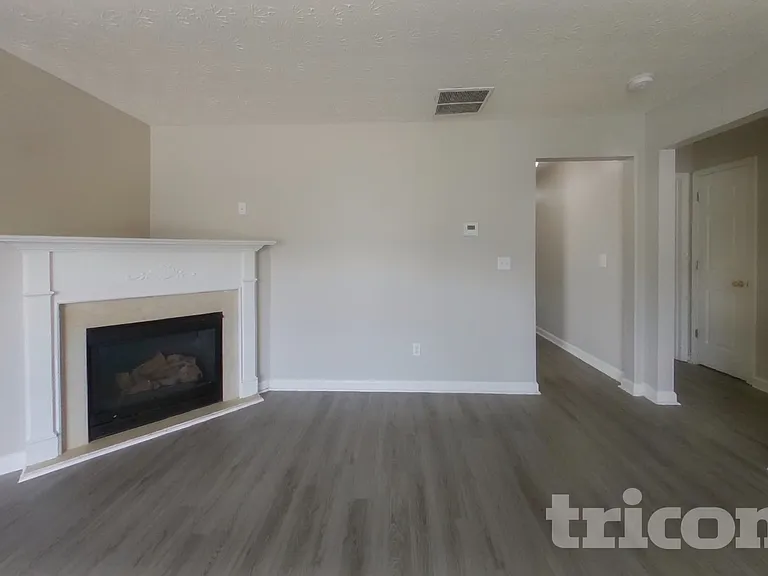 1830 New Orleans Way — Photo 2
