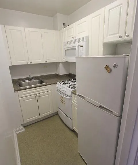 51-15 Van Kleeck St #3M — Photo 5
