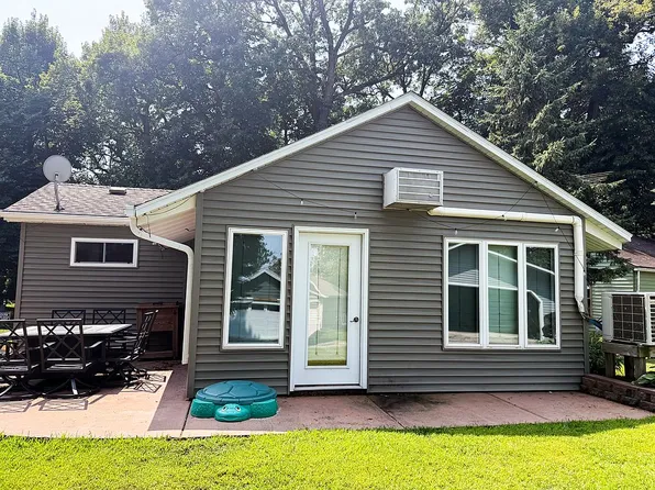 3 Shoreview Ln, Winnebago, MN 56098