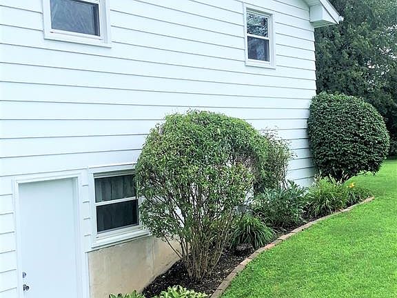 4th image of 3 Brown Ln