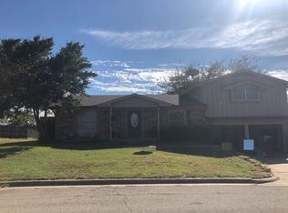 1303 Walters Dr, Granbury, TX 76048